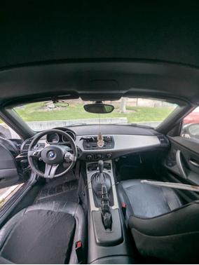 Black 2005 BMW Z4 2.5i Roadster