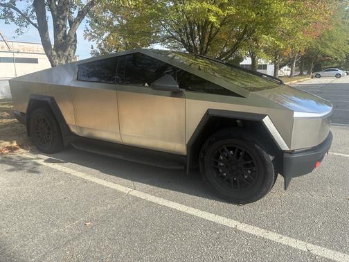 2024 Tesla Cybertruck AWD