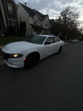 2020 Dodge Charger SXT