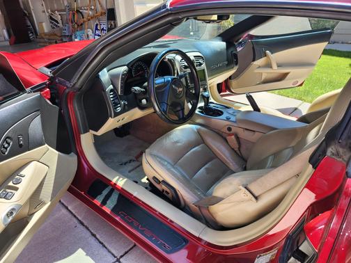 2005 Chevrolet Corvette Base