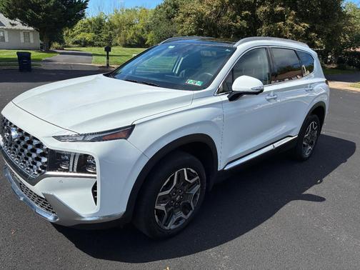 White 2023 Hyundai SANTA FE Limited
