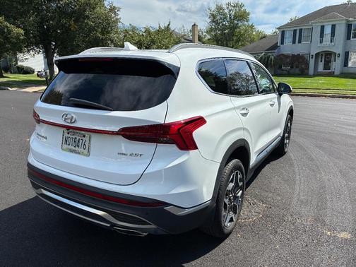 White 2023 Hyundai SANTA FE Limited