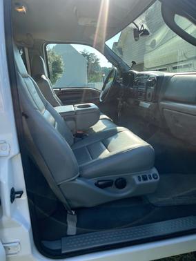 2006 Ford F-250 Lariat Crew Cab Super Duty