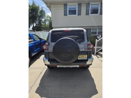 2014 Toyota FJ Cruiser Base