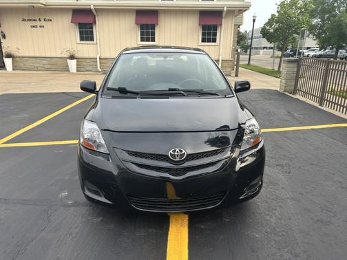 2012 Toyota Yaris Base
