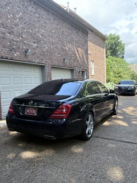 2011 Mercedes-Benz S-Class S 550