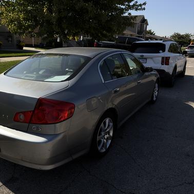 Silver 2005 INFINITI G35 Base