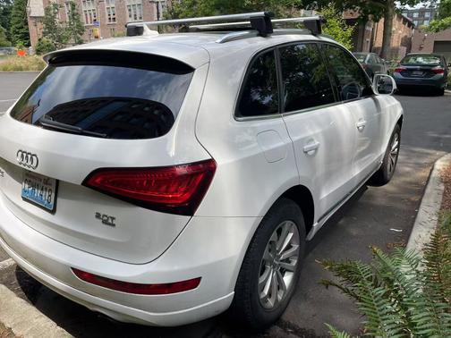 2014 Audi Q5 2.0T Premium Plus