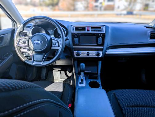 2019 Subaru Outback 2.5i