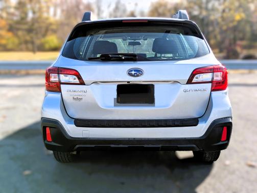 2019 Subaru Outback 2.5i