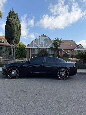2015 Dodge Charger SE