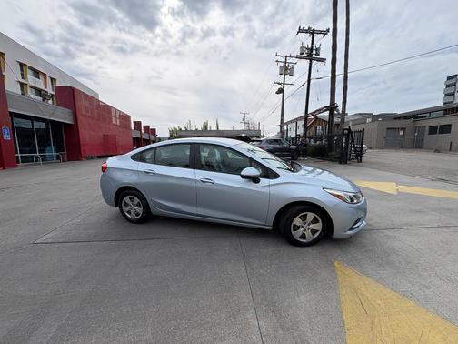 Blue 2018 Chevrolet Cruze LS