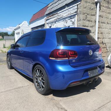 2013 Volkswagen Golf R 2-Door