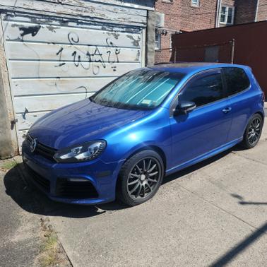 2013 Volkswagen Golf R 2-Door