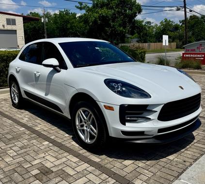 2021 Porsche Macan Base
