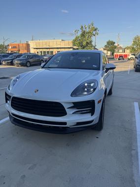 2021 Porsche Macan Base