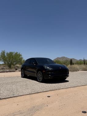 Black 2021 Porsche Macan Macan GTS