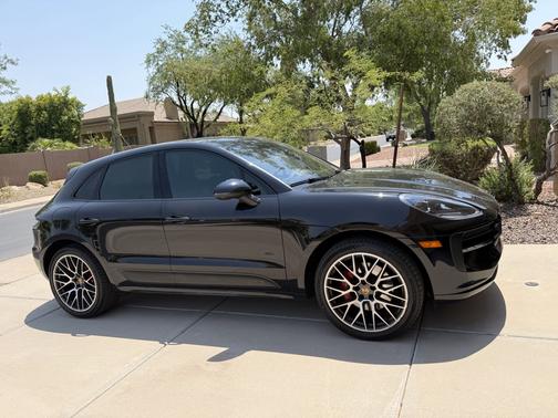 Black 2021 Porsche Macan Macan GTS