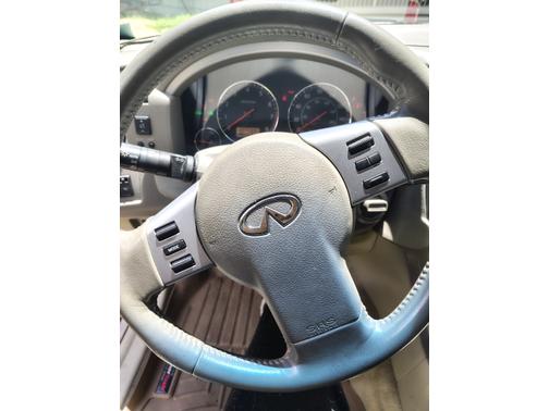 2004 INFINITI FX45 Base