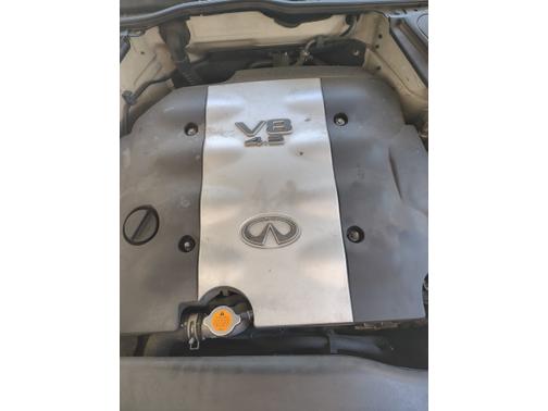 2004 INFINITI FX45 Base