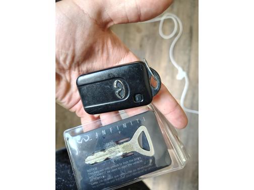 2004 INFINITI FX45 Base