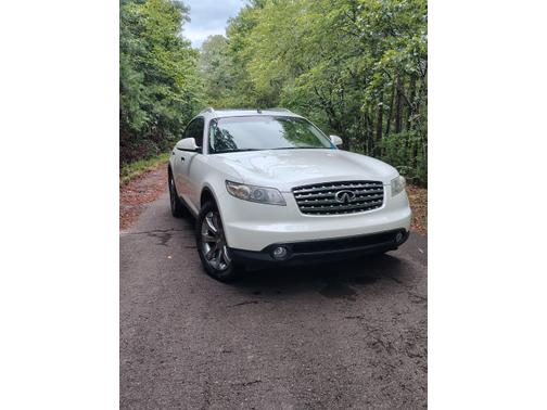2004 INFINITI FX45 Base
