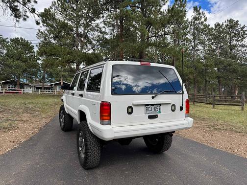 1998 Jeep Cherokee Sport 4WD