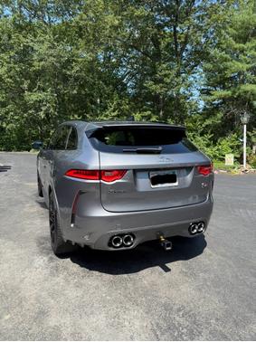 2020 Jaguar F-PACE SVR