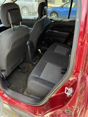 Red 2014 Jeep Compass Sport