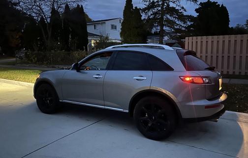 2008 INFINITI FX35 Base