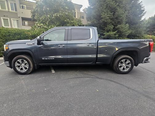 Gray 2019 GMC Sierra 1500 SLT