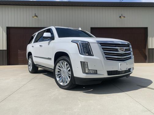 2019 Cadillac Escalade Platinum