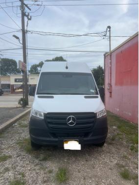 2020 Mercedes-Benz Sprinter 2500 Standard Roof