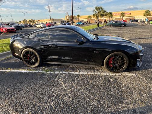 2021 Ford Mustang GT