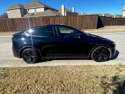 2026 Tesla Model Y Long Range Launch Series AWD