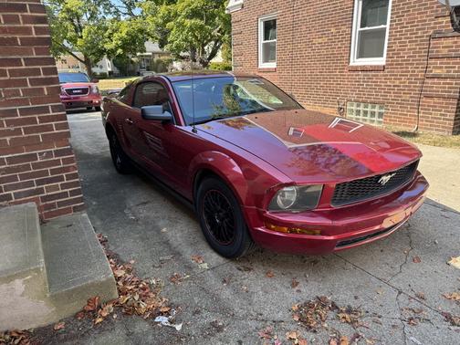 2006 Ford Mustang Base