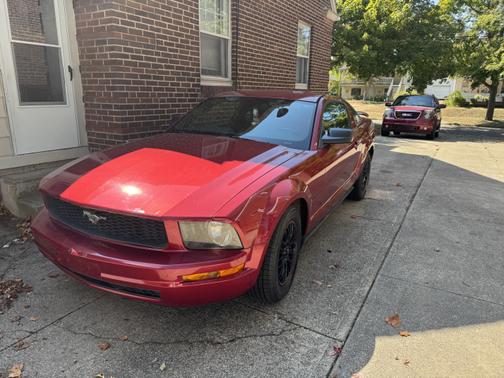 2006 Ford Mustang Base
