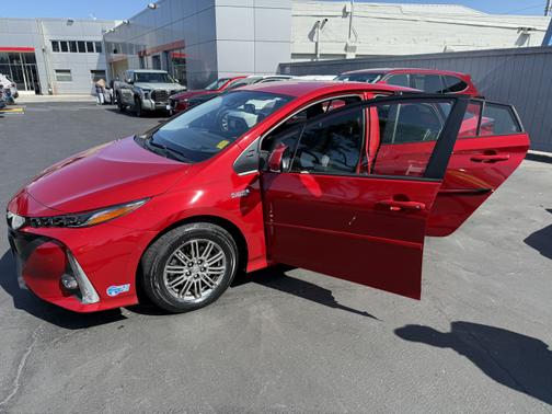 2021 Toyota Prius Prime Limited