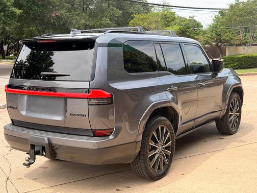 Gray 2025 Lexus GX 550 Luxury+