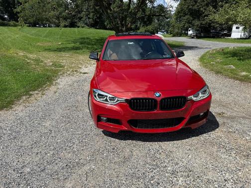 Red 2016 BMW 328 i xDrive