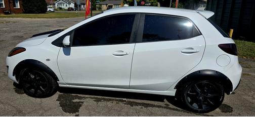 2014 Mazda Mazda2 Touring