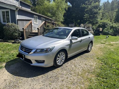 Silver 2015 Honda Accord EX-L
