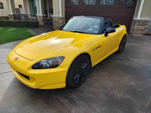 2004 Honda S2000 Base