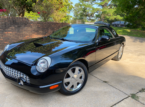Black 2002 Ford Thunderbird Deluxe