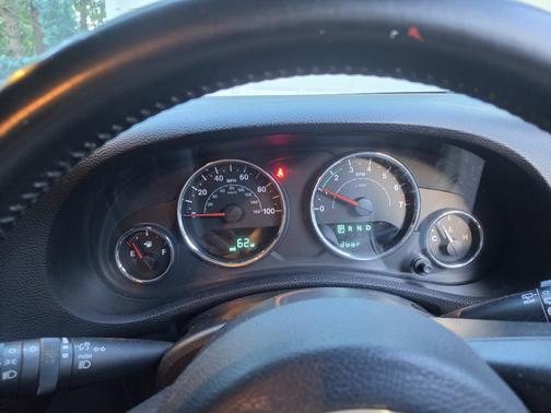 White 2017 Jeep Wrangler Unlimited Sport RHD