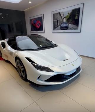 2023 Ferrari F8 Spider Base
