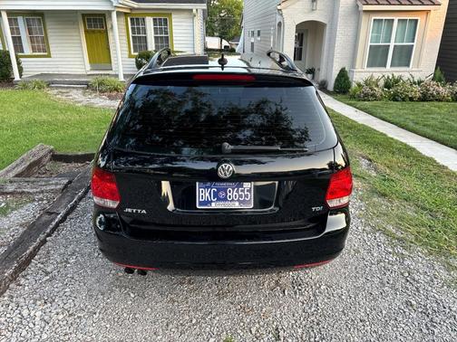 Black 2014 Volkswagen Jetta SportWagen DSG TDI