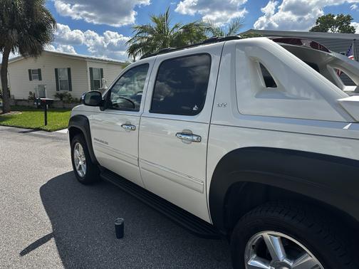 2012 Chevrolet Avalanche 1500 LTZ