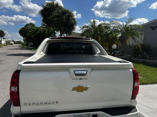2012 Chevrolet Avalanche 1500 LTZ