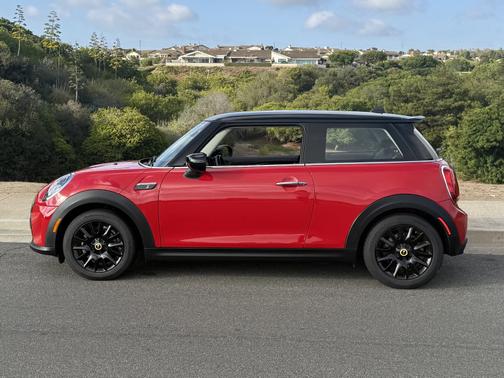 2022 MINI SE Hardtop Cooper